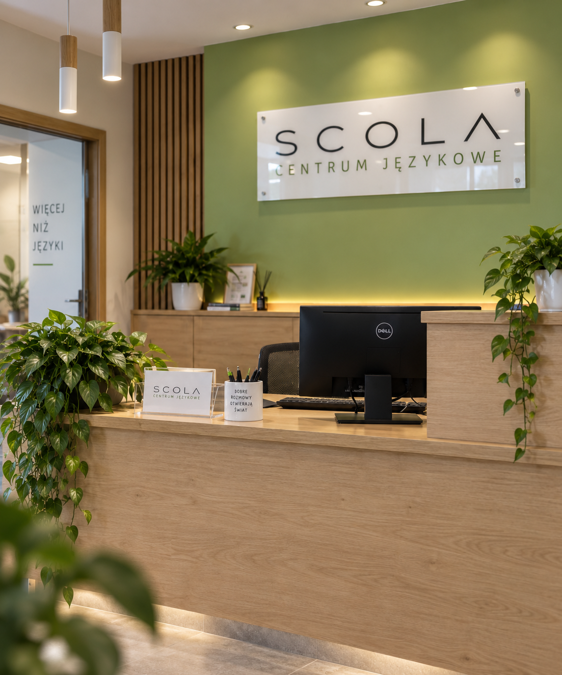 Recepcja Centrum Językowego SCOLA w Nowym Sączu